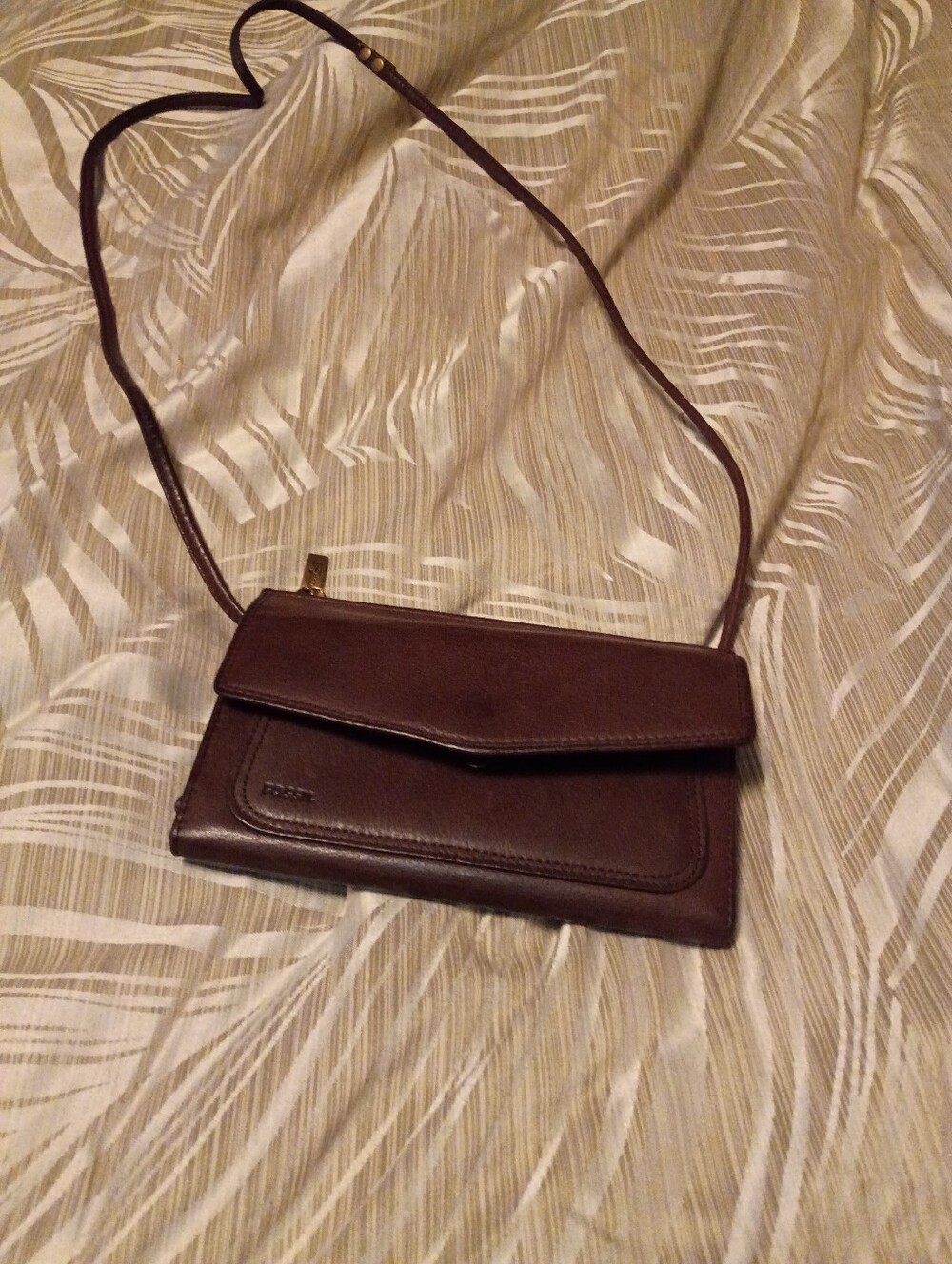 Fossil Brown Leather Crossbody Wallet Clutch